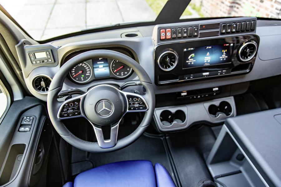 Торпедо Mercedes-Benz Sprinter City 75 2018 года  (фото 10 из 36)